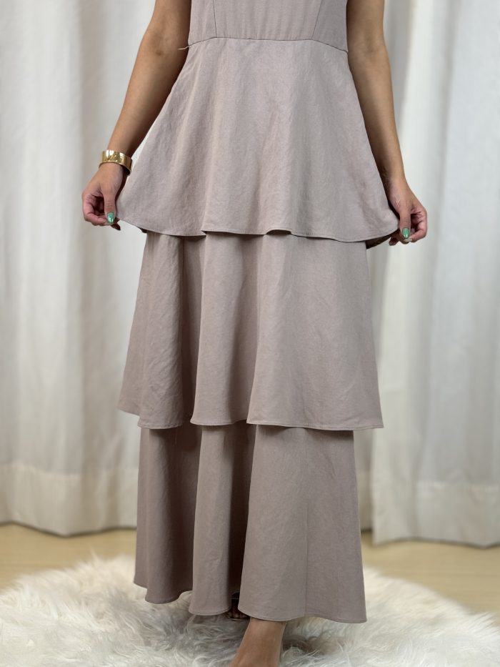 vestido chik bege vestido chik bege